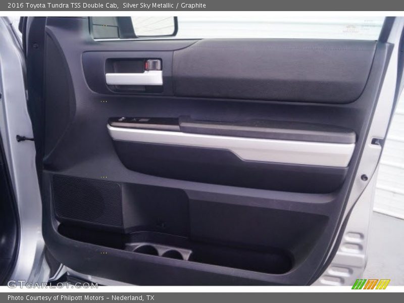 Silver Sky Metallic / Graphite 2016 Toyota Tundra TSS Double Cab