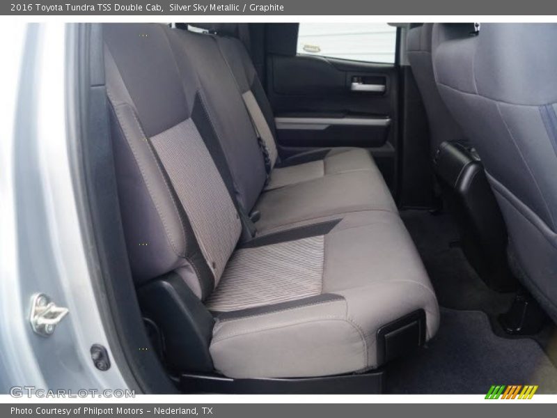 Silver Sky Metallic / Graphite 2016 Toyota Tundra TSS Double Cab