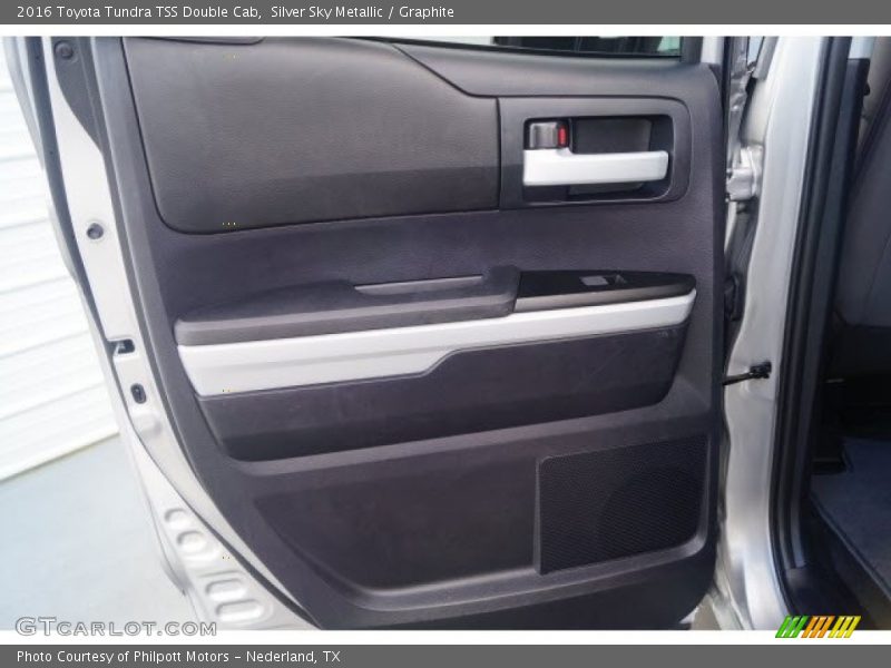 Silver Sky Metallic / Graphite 2016 Toyota Tundra TSS Double Cab