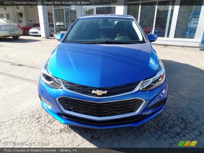 Kinetic Blue Metallic / Jet Black 2017 Chevrolet Cruze LT