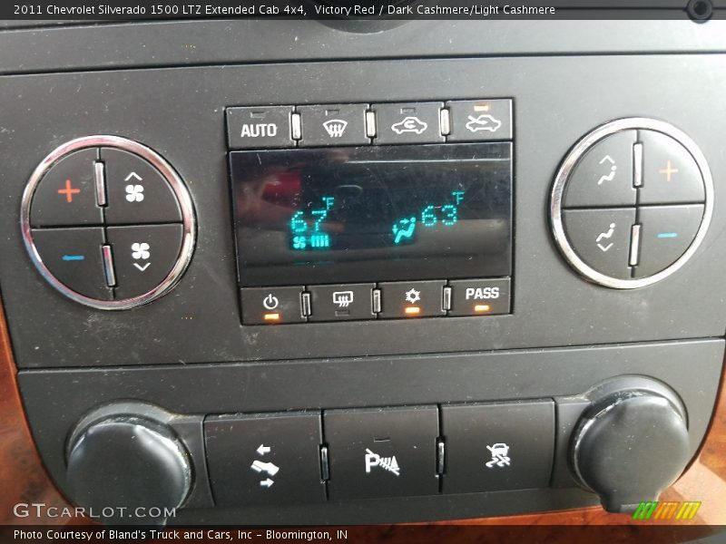 Victory Red / Dark Cashmere/Light Cashmere 2011 Chevrolet Silverado 1500 LTZ Extended Cab 4x4