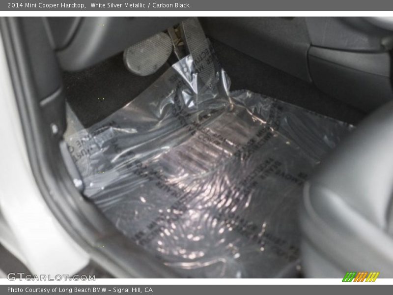 White Silver Metallic / Carbon Black 2014 Mini Cooper Hardtop