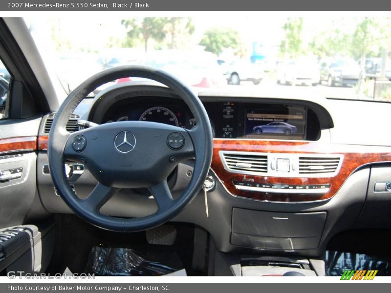 Black / Black 2007 Mercedes-Benz S 550 Sedan