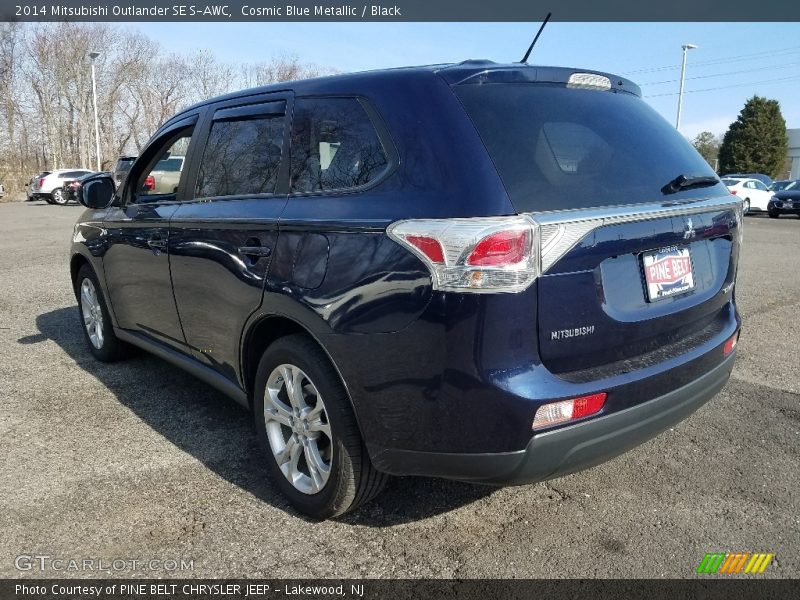 Cosmic Blue Metallic / Black 2014 Mitsubishi Outlander SE S-AWC
