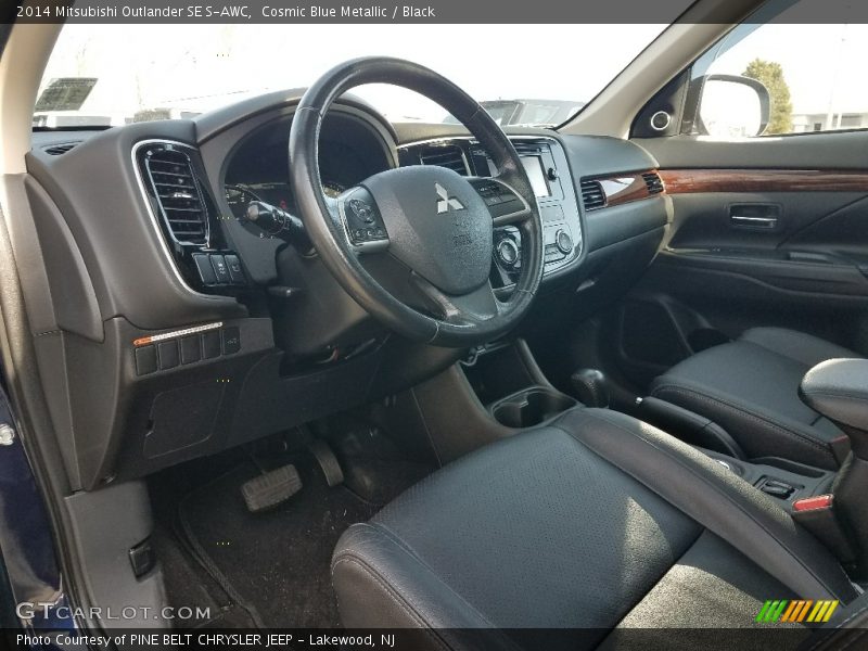Cosmic Blue Metallic / Black 2014 Mitsubishi Outlander SE S-AWC