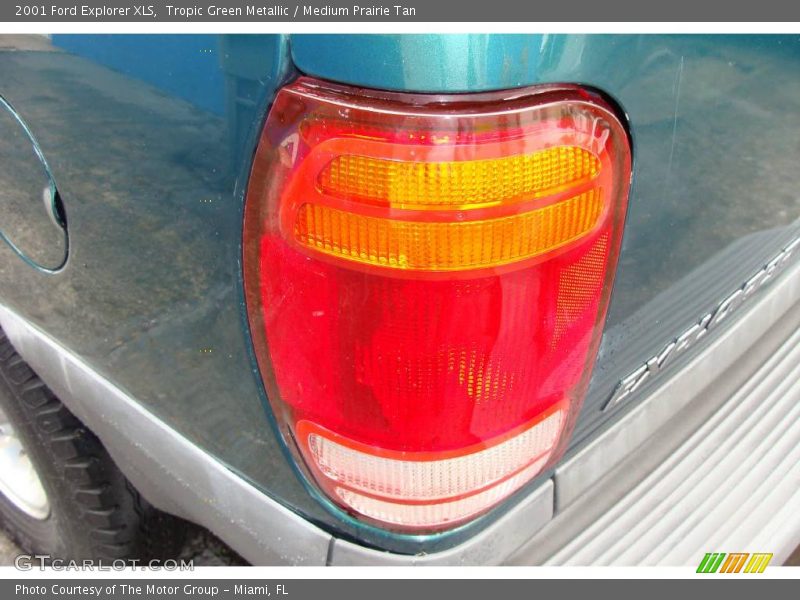 Tropic Green Metallic / Medium Prairie Tan 2001 Ford Explorer XLS