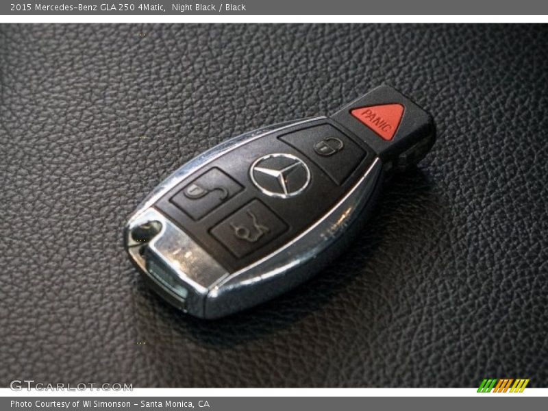 Night Black / Black 2015 Mercedes-Benz GLA 250 4Matic