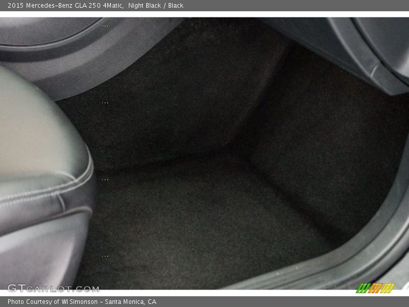 Night Black / Black 2015 Mercedes-Benz GLA 250 4Matic