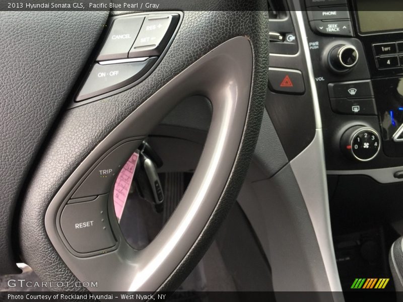 Pacific Blue Pearl / Gray 2013 Hyundai Sonata GLS
