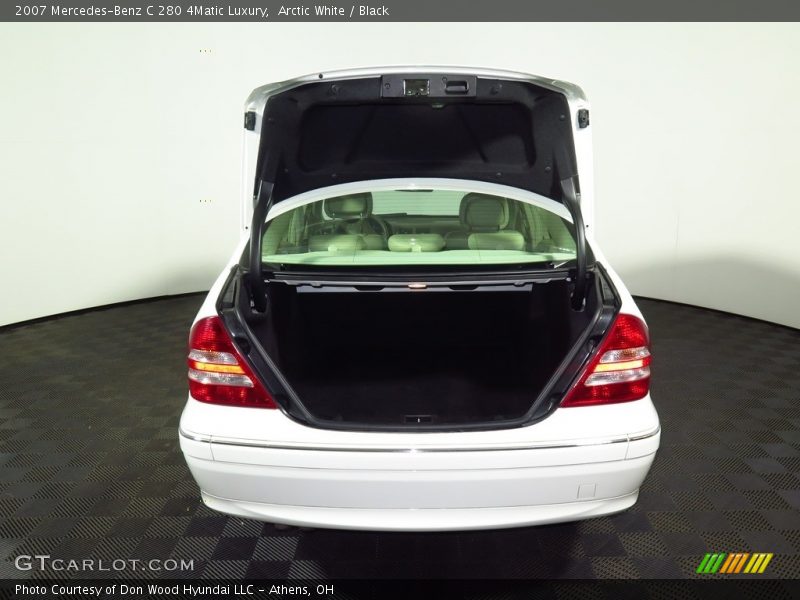 Arctic White / Black 2007 Mercedes-Benz C 280 4Matic Luxury