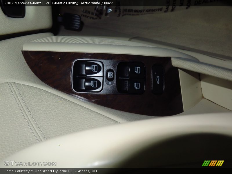 Arctic White / Black 2007 Mercedes-Benz C 280 4Matic Luxury
