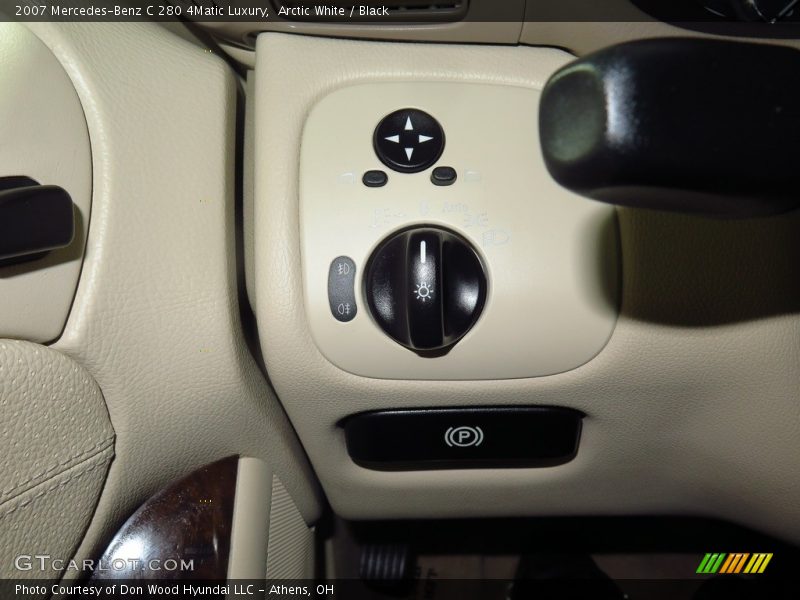 Arctic White / Black 2007 Mercedes-Benz C 280 4Matic Luxury