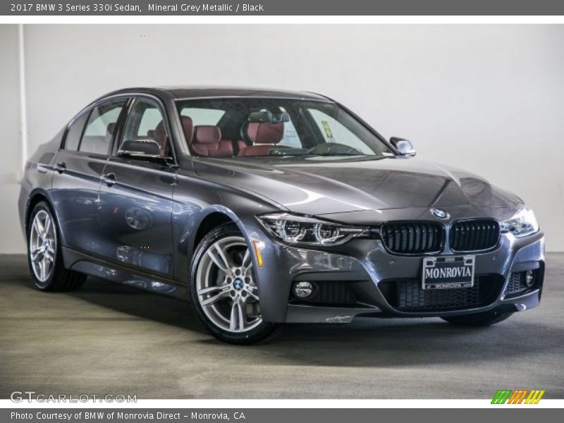 Front 3/4 View of 2017 3 Series 330i Sedan