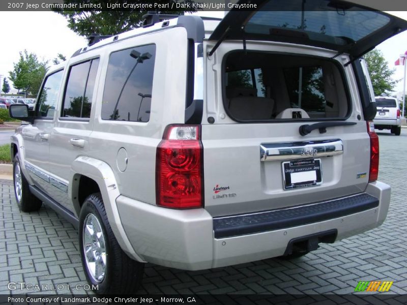 Light Graystone Pearl / Dark Khaki/Light Graystone 2007 Jeep Commander Limited