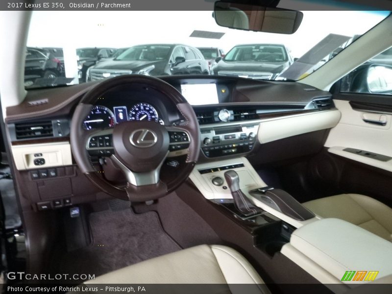 Obsidian / Parchment 2017 Lexus ES 350