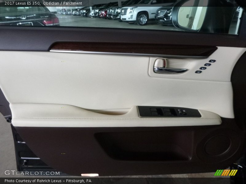 Obsidian / Parchment 2017 Lexus ES 350