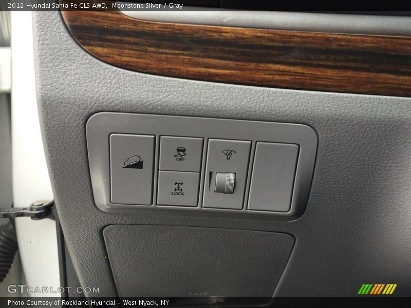 Moonstone Silver / Gray 2012 Hyundai Santa Fe GLS AWD