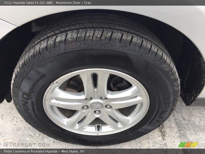 Moonstone Silver / Gray 2012 Hyundai Santa Fe GLS AWD