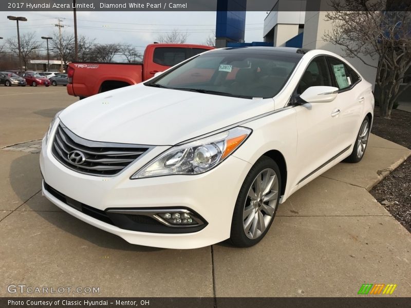 Diamond White Pearl / Camel 2017 Hyundai Azera Limited