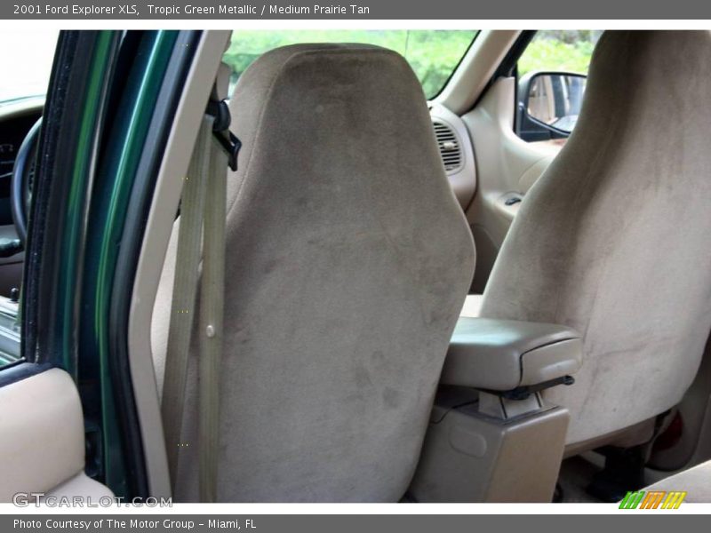 Tropic Green Metallic / Medium Prairie Tan 2001 Ford Explorer XLS