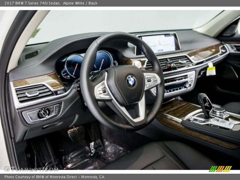 Alpine White / Black 2017 BMW 7 Series 740i Sedan
