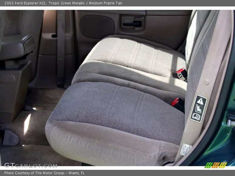 Tropic Green Metallic / Medium Prairie Tan 2001 Ford Explorer XLS