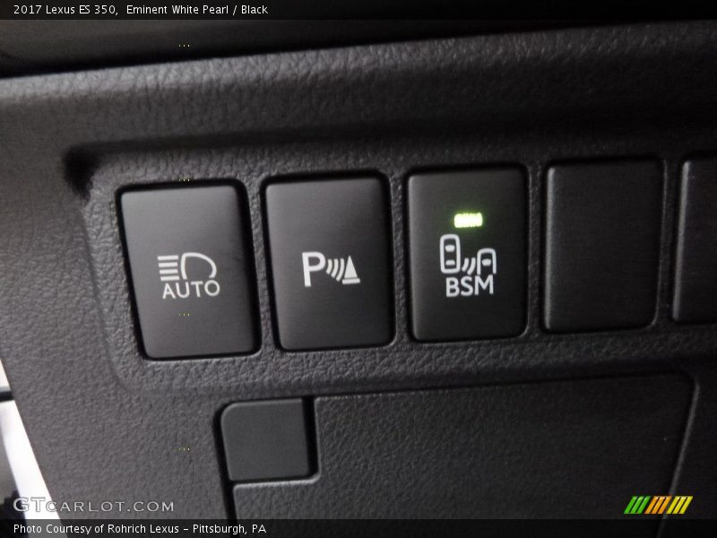 Eminent White Pearl / Black 2017 Lexus ES 350