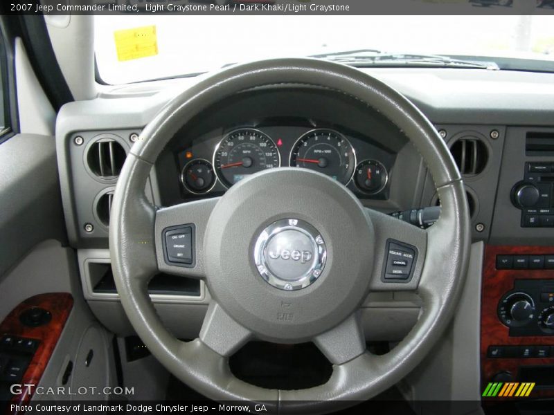 Light Graystone Pearl / Dark Khaki/Light Graystone 2007 Jeep Commander Limited
