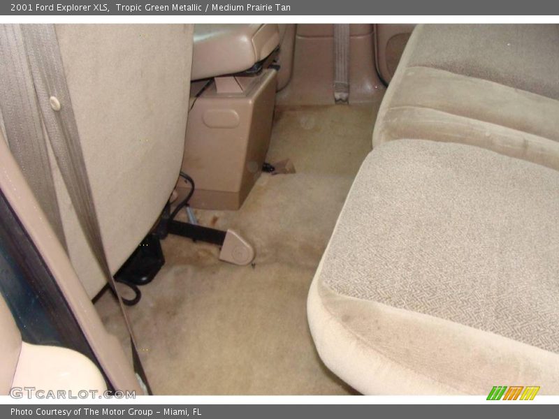 Tropic Green Metallic / Medium Prairie Tan 2001 Ford Explorer XLS