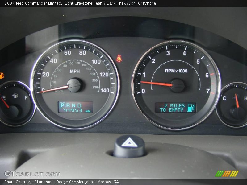 Light Graystone Pearl / Dark Khaki/Light Graystone 2007 Jeep Commander Limited