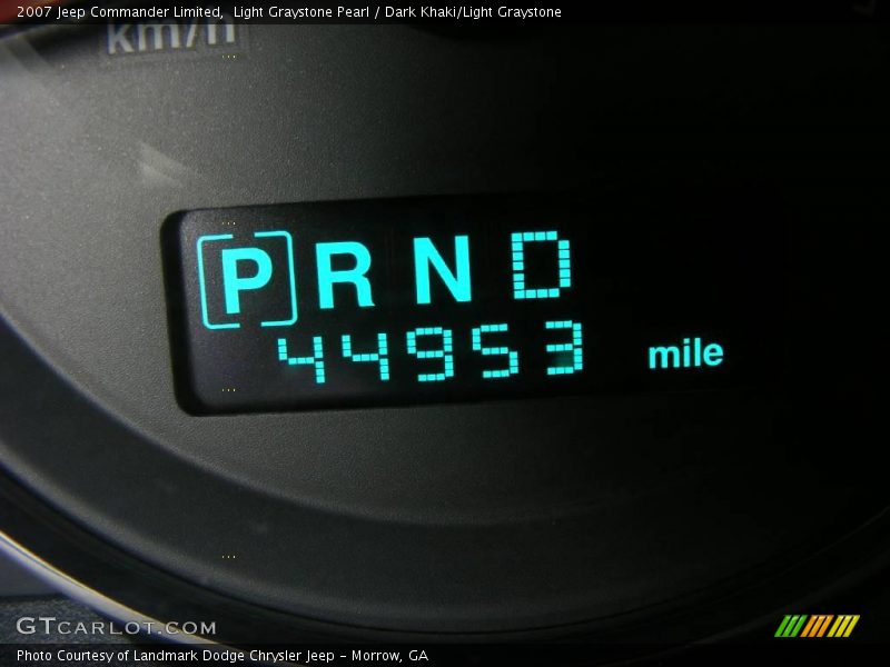 Light Graystone Pearl / Dark Khaki/Light Graystone 2007 Jeep Commander Limited