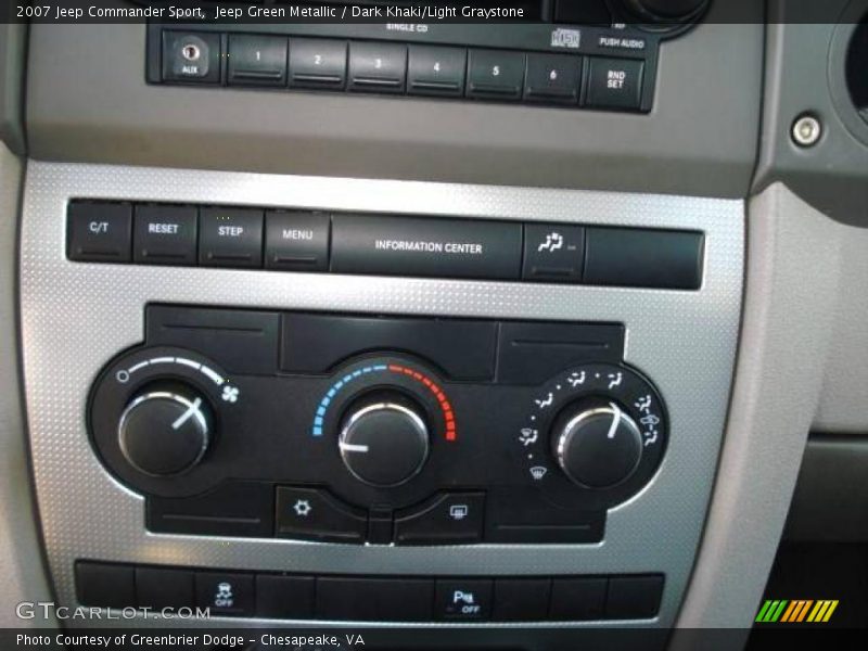 Jeep Green Metallic / Dark Khaki/Light Graystone 2007 Jeep Commander Sport