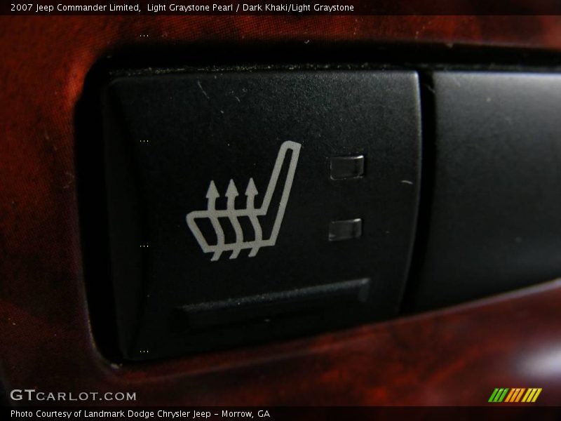 Light Graystone Pearl / Dark Khaki/Light Graystone 2007 Jeep Commander Limited