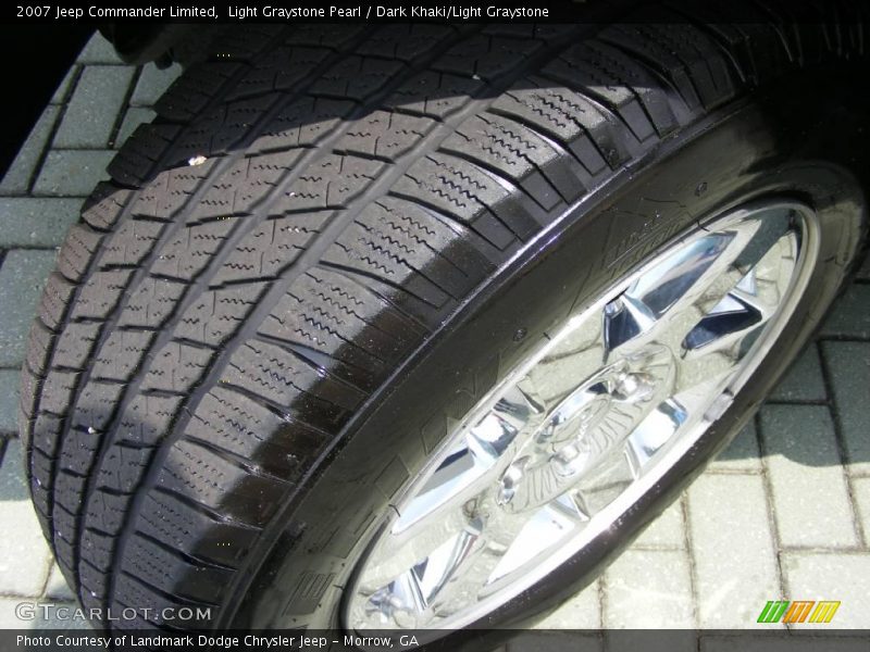 Light Graystone Pearl / Dark Khaki/Light Graystone 2007 Jeep Commander Limited