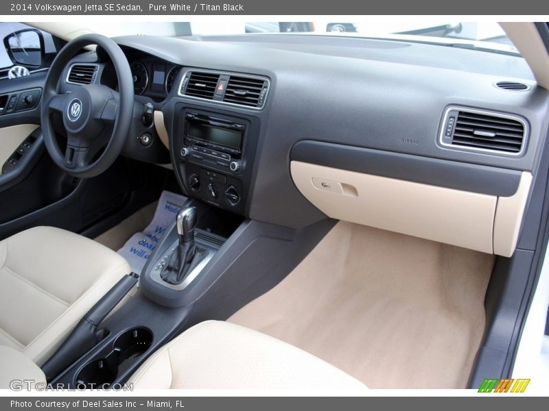 Pure White / Titan Black 2014 Volkswagen Jetta SE Sedan