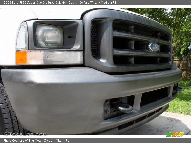Oxford White / Medium Flint 2003 Ford F350 Super Duty XL SuperCab 4x4 Dually