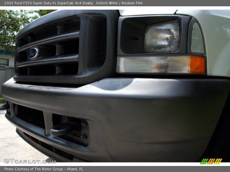 Oxford White / Medium Flint 2003 Ford F350 Super Duty XL SuperCab 4x4 Dually