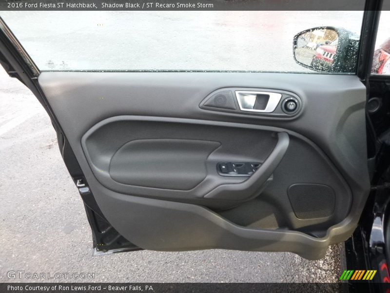 Shadow Black / ST Recaro Smoke Storm 2016 Ford Fiesta ST Hatchback