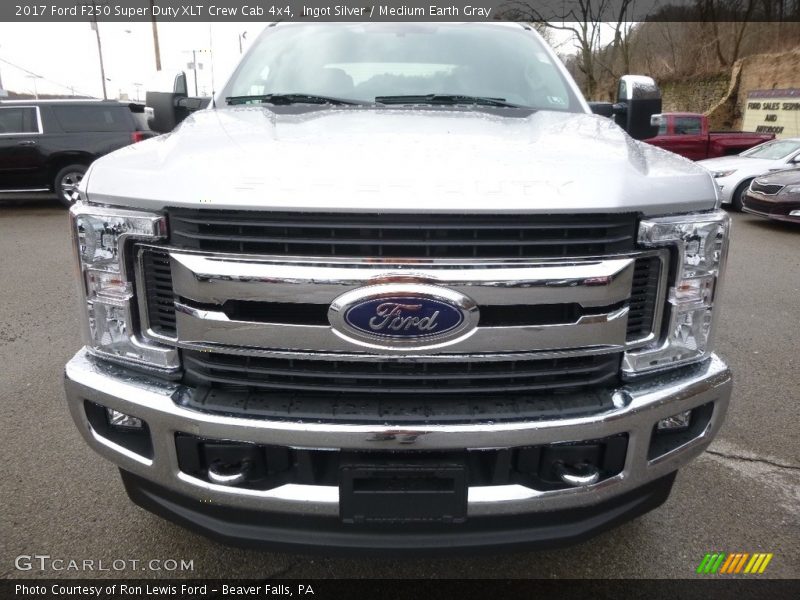 Ingot Silver / Medium Earth Gray 2017 Ford F250 Super Duty XLT Crew Cab 4x4