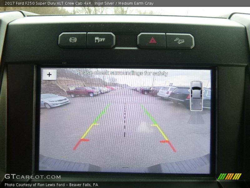 Ingot Silver / Medium Earth Gray 2017 Ford F250 Super Duty XLT Crew Cab 4x4