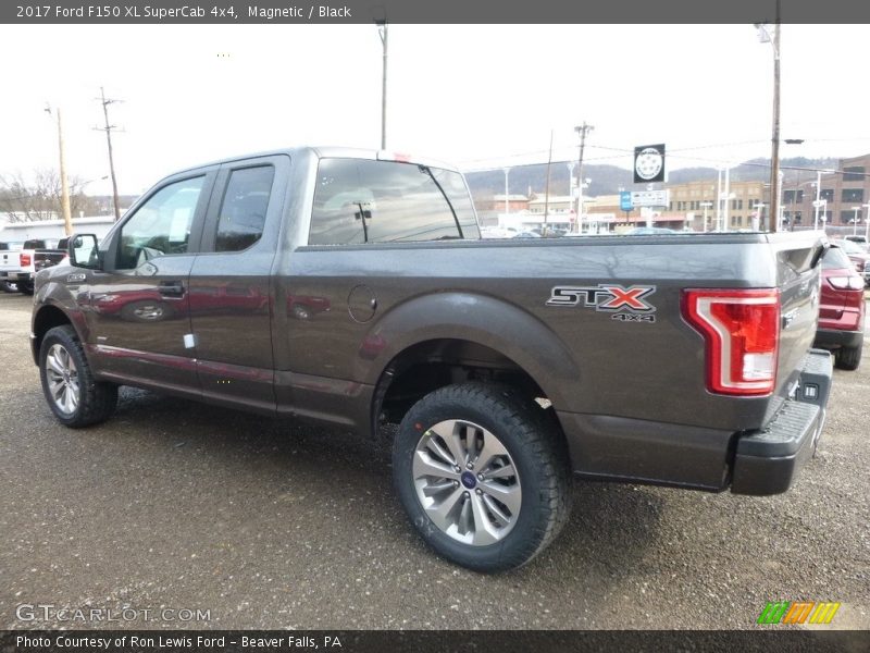 Magnetic / Black 2017 Ford F150 XL SuperCab 4x4