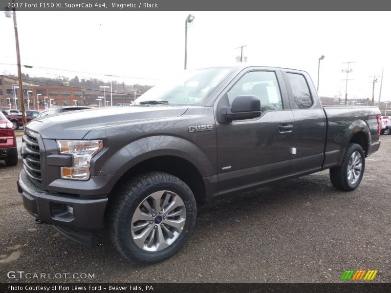 Magnetic / Black 2017 Ford F150 XL SuperCab 4x4