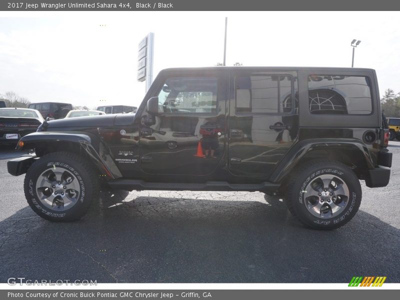 Black / Black 2017 Jeep Wrangler Unlimited Sahara 4x4