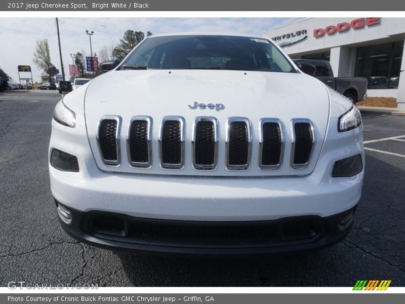 Bright White / Black 2017 Jeep Cherokee Sport