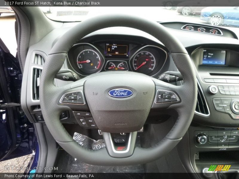Kona Blue / Charcoal Black 2017 Ford Focus ST Hatch