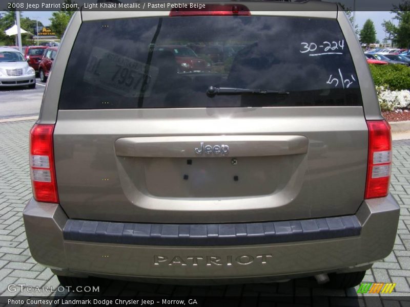 Light Khaki Metallic / Pastel Pebble Beige 2008 Jeep Patriot Sport