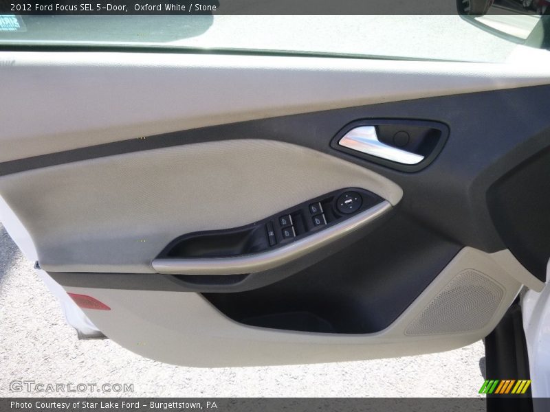 Oxford White / Stone 2012 Ford Focus SEL 5-Door