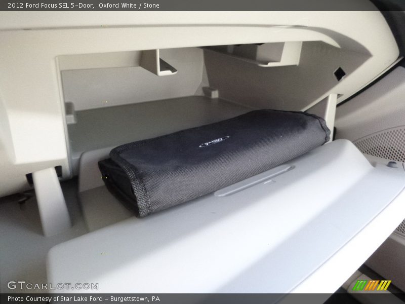 Oxford White / Stone 2012 Ford Focus SEL 5-Door