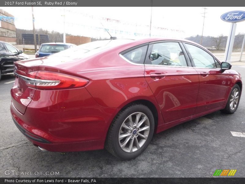 Ruby Red / Ebony 2017 Ford Fusion SE