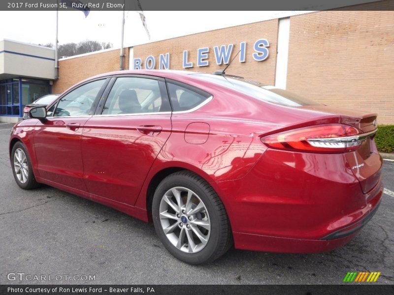 Ruby Red / Ebony 2017 Ford Fusion SE